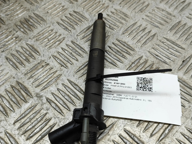 Vstřikovač 8571565, 0445118037 BMW 7 G11 G12 pro naftový motor 3.0