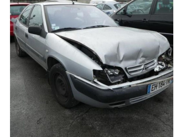 Моторчик заднего дворника Citroen Xantia