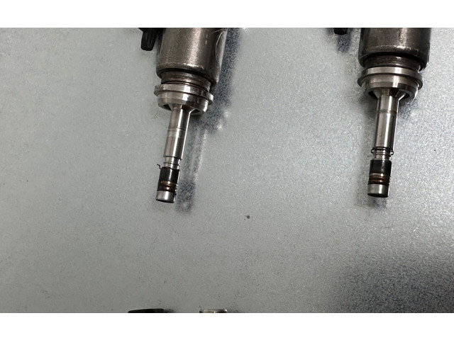 Комплект форсунок 04E906036AD, 04E906036AD Skoda Octavia Mk3 (5E)