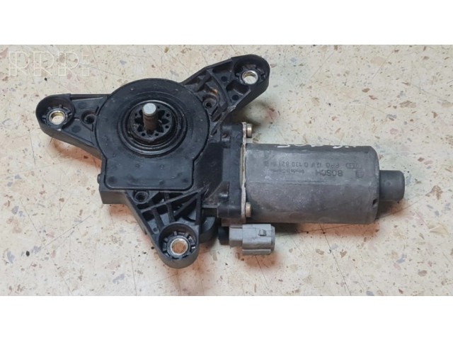 Передний двигатель механизма для подъема окон