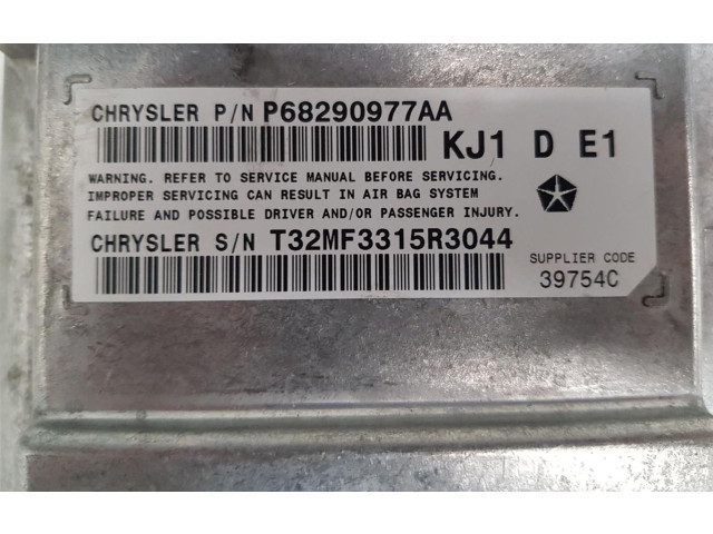 Блок подушек безопасности P68290977AA   Jeep Cherokee III KJ