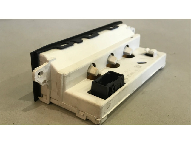 Дисплей 216543008, 281168388 Citroen Berlingo