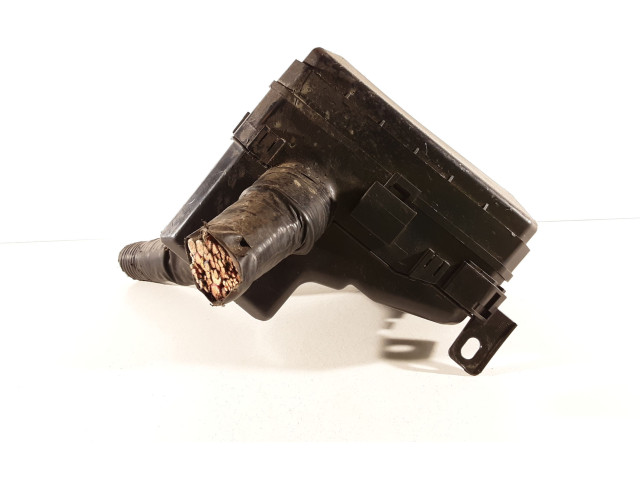 Блок предохранителей PR06102000, PR06101000 Mitsubishi Outlander