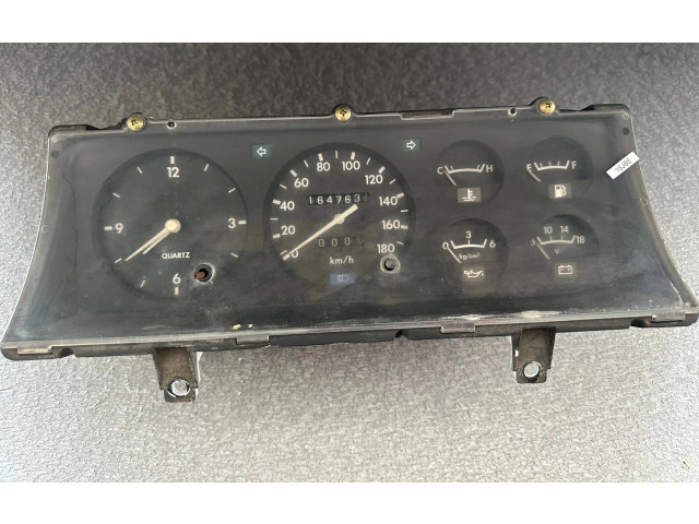 Přístrojová deska Nissan Patrol 160 1983 24855C6002, 25810C6000