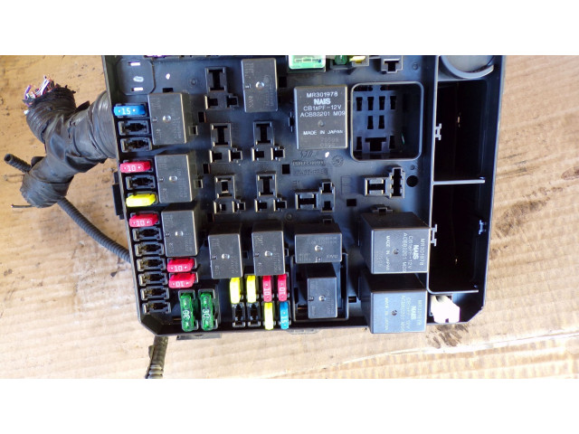 Блок предохранителей    Citroen C-Crosser    