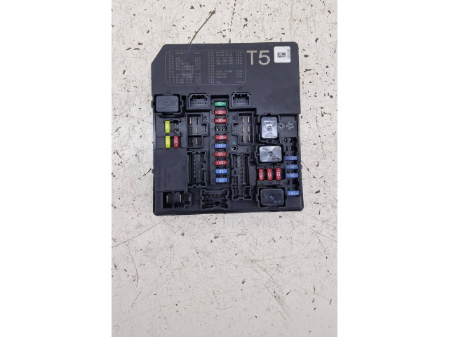 Vstřikovač 284B71KK0A   Nissan Juke I F15    K9K636 