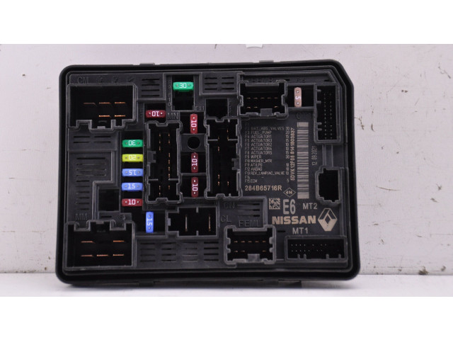 Блок предохранителей 284B65716R   Dacia Sandero III    