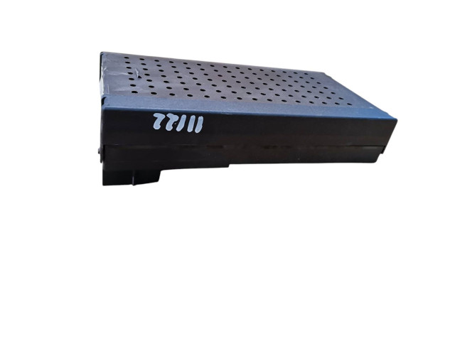 Блок предохранителей 08679899, 02W384 Volvo S60