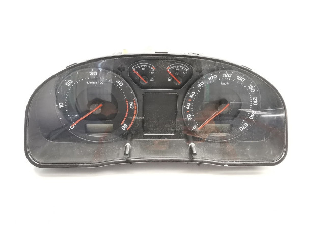 Панель приборов 3U0920811D Skoda Superb B5 (3U)