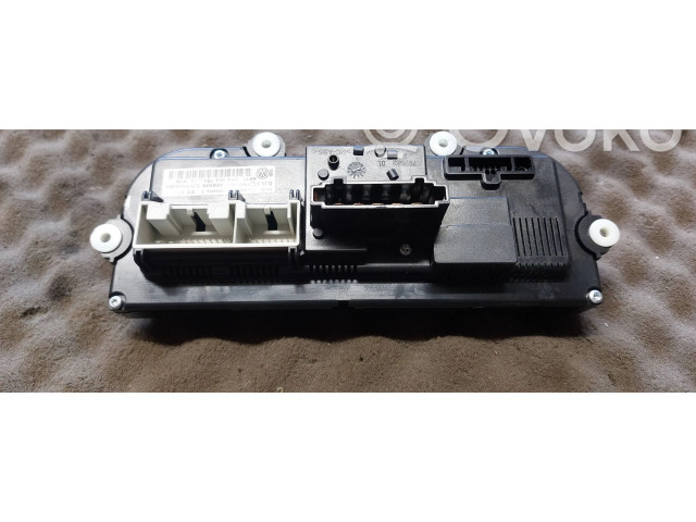 Блок управления климат-контролем 7N0907426AM, 5HB009751   Volkswagen Jetta VI