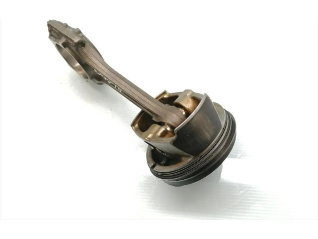  Поршень с шатуном  BLX  Audi A3 S3 8P  