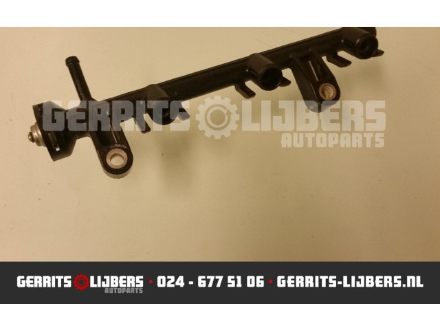 Топливная рампа Daihatsu Cuore для двигателя 1KR-FE