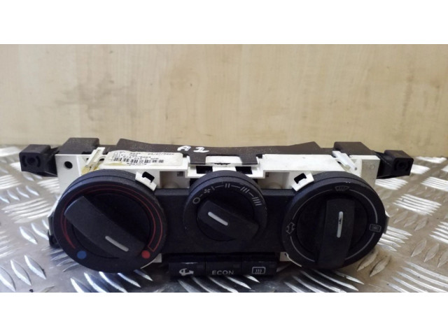 Блок управления климат-контролем 8Z0819045C Audi A2