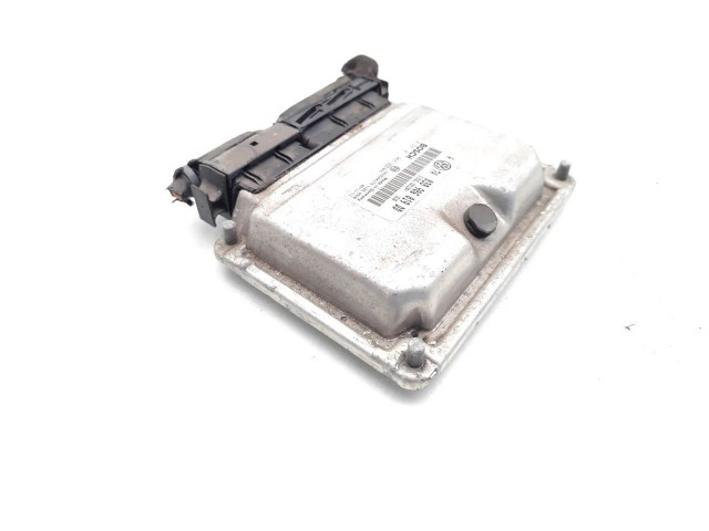 Блок управления двигателя 038906019DD, 0281011065   Volkswagen Golf Cross