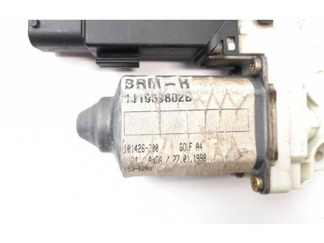 Передний двигатель механизма для подъема окон