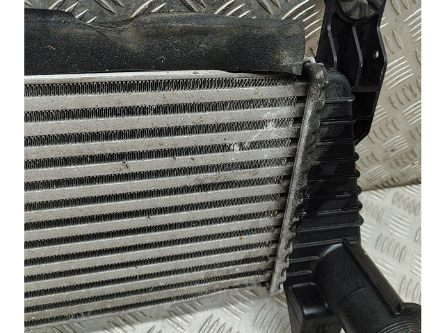 Интеркулер  EB3G9L440DB   Ford Ranger 