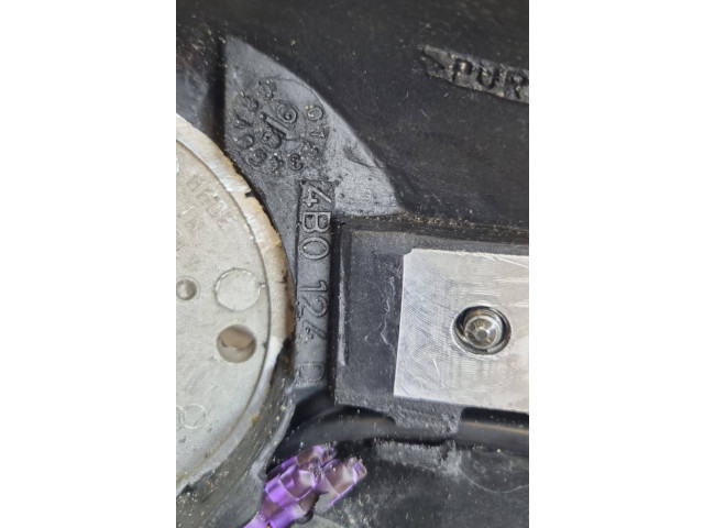 Руль Audi A6 S6 C5 4B 1997 - 2005 года 4B0124D