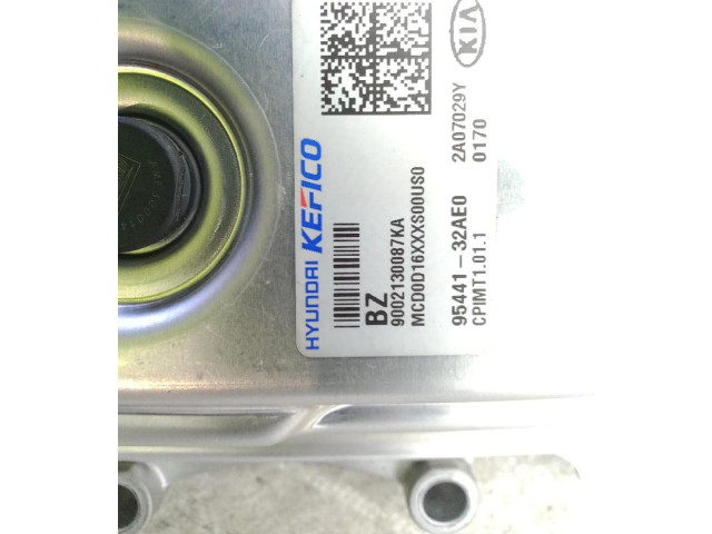 Блок управления 9544132AEO   KIA Ceed
