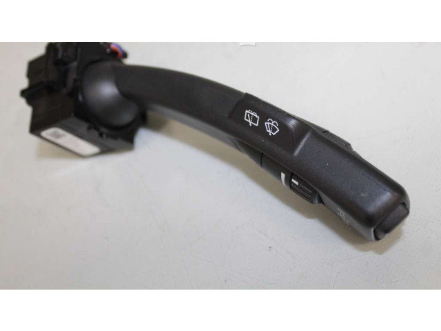 Ручка стеклоочистителей 31264169   Volvo V70