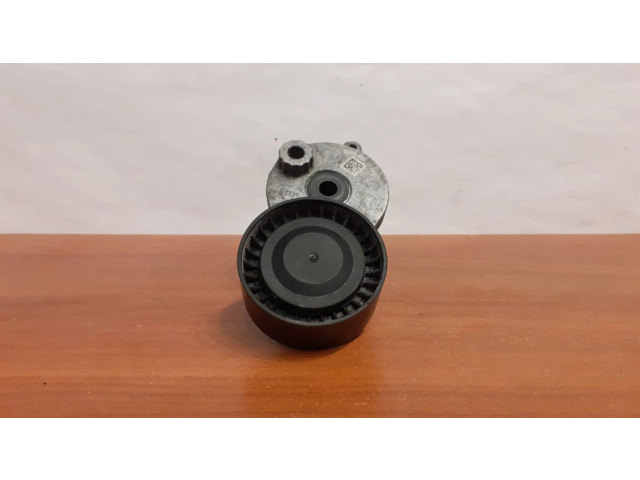 Натяжитель ремня генератора