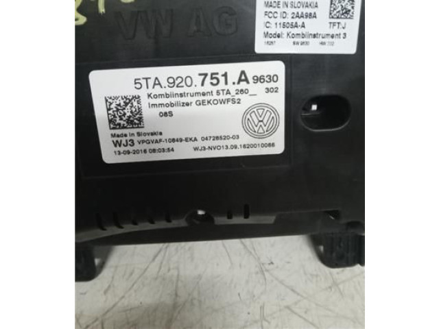 Панель приборов 5TA920751A   Volkswagen Touran II       