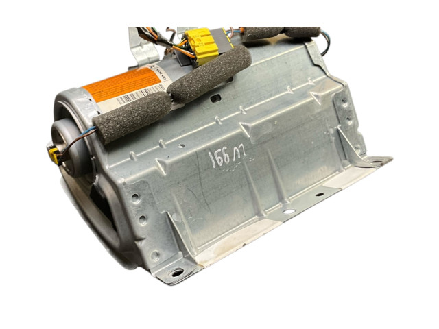 Подушка безопасности пассажира 8623351   Volvo C30