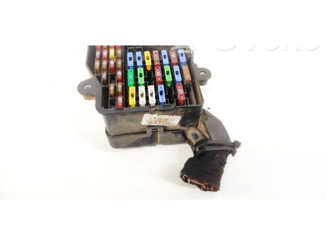 Блок предохранителей Skoda Octavia Mk1 (1U)
