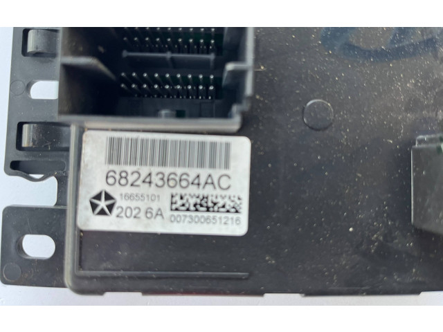 Блок управления климат-контролем 68243664AC, 16655101   Jeep Compass