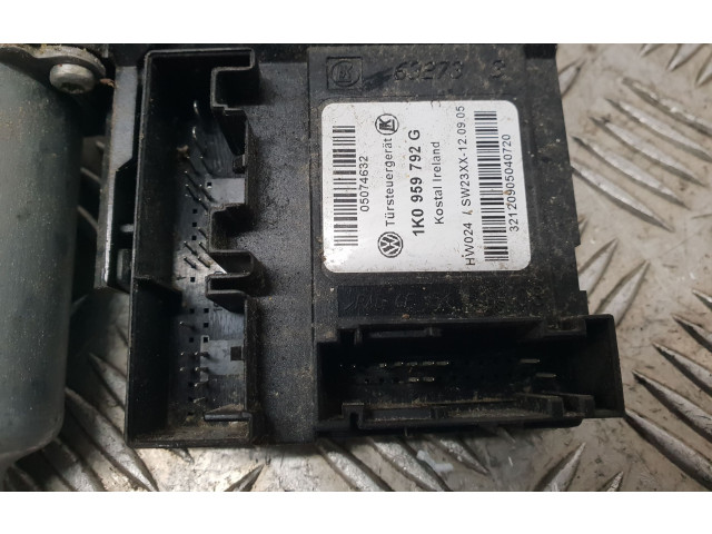 Передний двигатель механизма для подъема окон