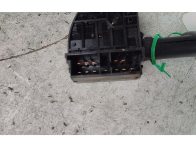 Ручка стеклоочистителей 7701046628 Renault Twingo I