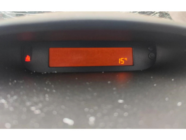 Дисплей Renault Clio I