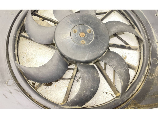 Электрический вентилятор радиаторов       Volvo V70  2005 - 2008 года   