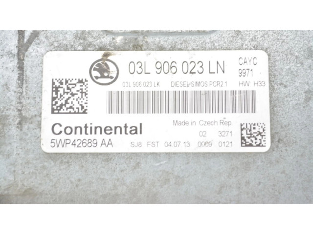 Блок управления двигателя 03L906023LN   Skoda Rapid (NH)