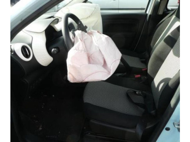 Блок управления климат-контролем 275700305R Renault Twingo III