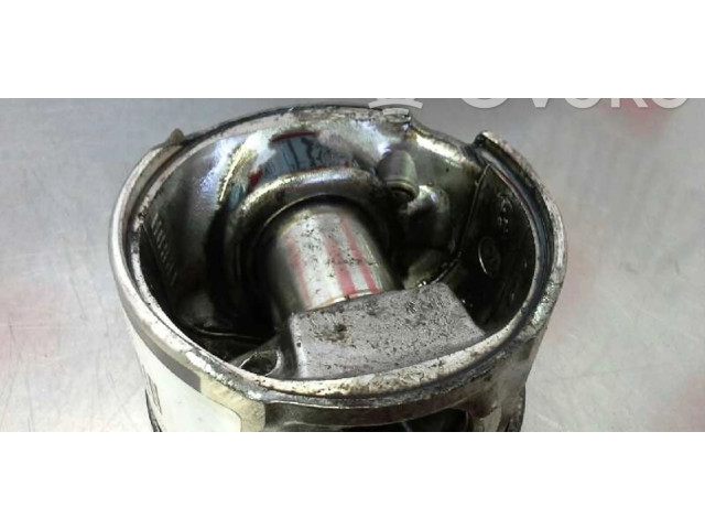  Поршень 9HXDV6ATED4   Peugeot Partner  