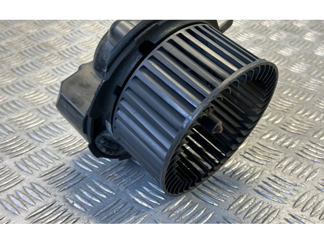 Вентилятор печки F983229J, K01008 Audi A3 S3 8P