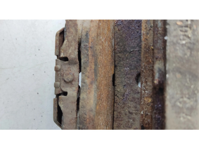 Передний суппорт