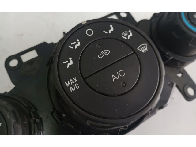 Блок управления климат-контролем DN1T19980AA Ford Ecosport