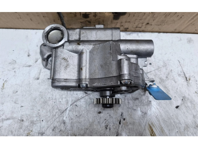 Масляный насос   06J115106AB  Audi A3 S3 8P 