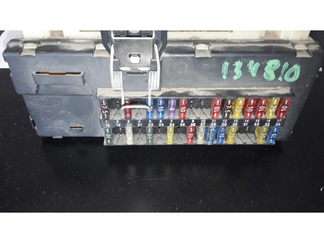 Блок предохранителей 96AG14A073DA   Ford Escort    