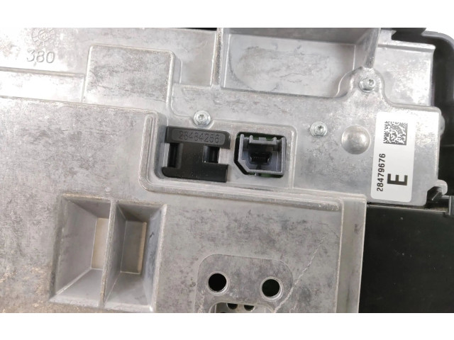 Přístrojová deska Cadillac Escalade 2018 84286414, 812812097