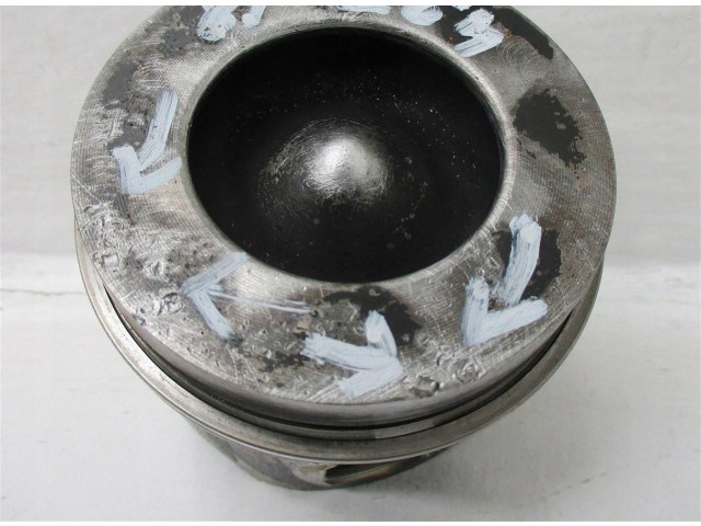 Píst Audi A8 S8 D4 4H