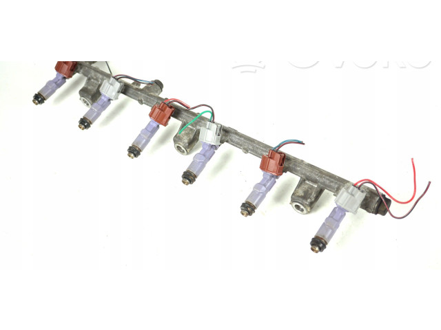 Топливная рампа 23250-70120 Lexus IS 200-300