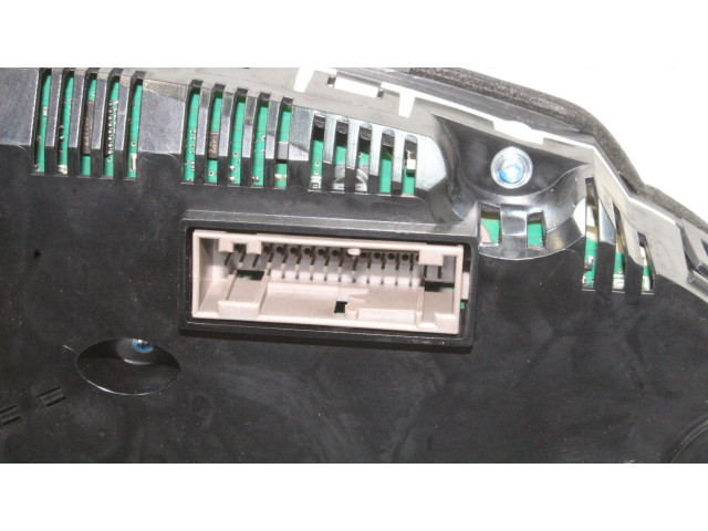 Панель приборов 8R0920980P Audi Q5 SQ5