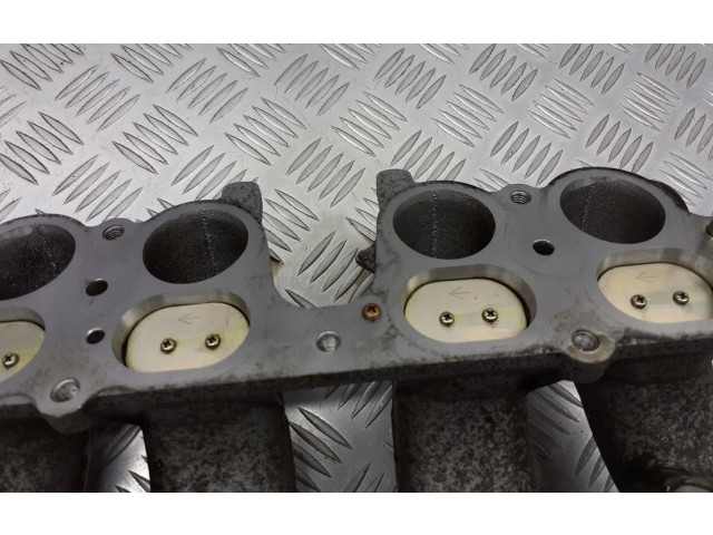 Всасывающий коллектор Nissan Altima