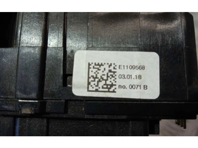 Ручка стеклоочистителей E1109568 Dacia Sandero