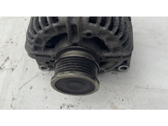 Генератор 13222933 Opel Zafira B 1.6