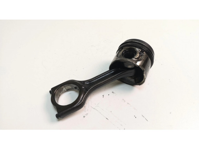 Píst Ford Focus pro naftový motor 1.6