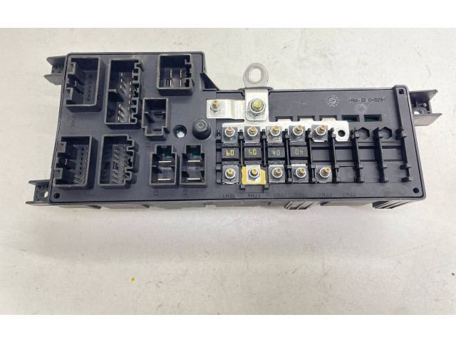 Блок предохранителей 30728008, 518828108   Volvo V70    