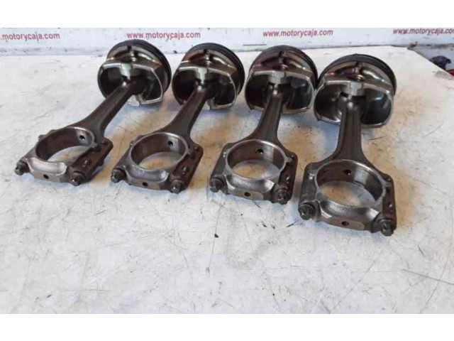  Поршень    Audi A3 S3 8P  